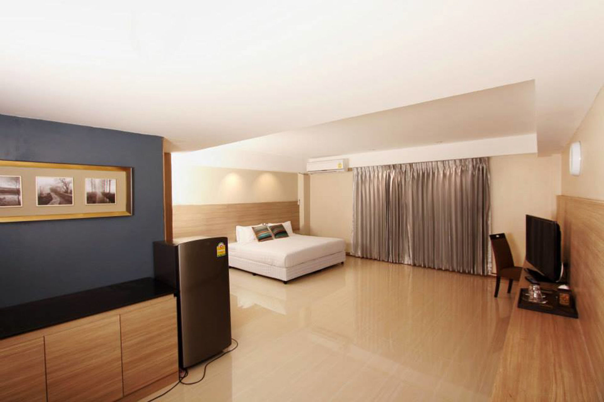 Avana Laemchabang Hotel Si Racha Exterior photo